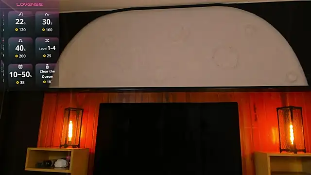 Snapshot of Cheys_Mast chatting on June 18, 8:02 pm Cheys Mast online show from June 18, 8:02 pm
