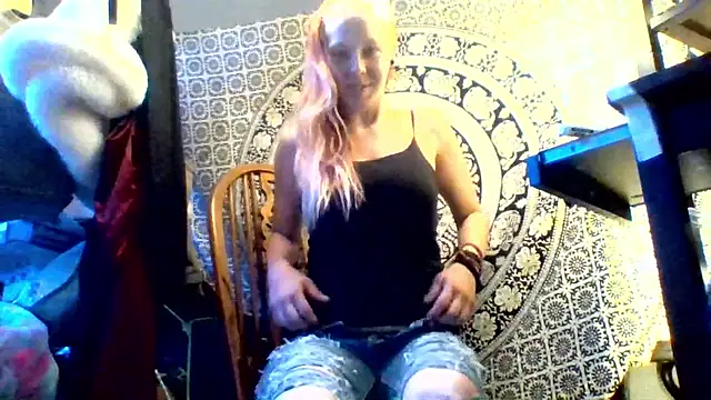 Ambionce online show from May 14, 12:01 pm