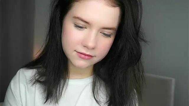 Snapshot of ThoraVictor chatting on March 16, 8:29 am ThoraVictor online show from March 16, 8:29 am