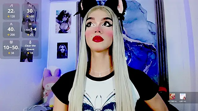 Snapshot of blonde_queen- chatting on May 15, 9:44 pm blonde queen- online show from May 15, 9:44 pm