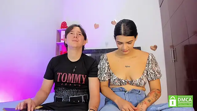 Snapshot of Mariana_and_Ronny chatting on July 19, 9:07 pm Mariana and Ronny online show from July 19, 9:07 pm