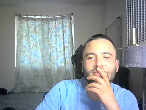 Snapshot of Relk130p chatting on April 1, 1:41 pm Relk130p online show from April 1, 1:41 pm