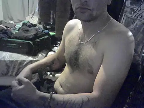 Snapshot of Relk130p chatting on April 30, 6:31 am Relk130p online show from April 30, 6:31 am