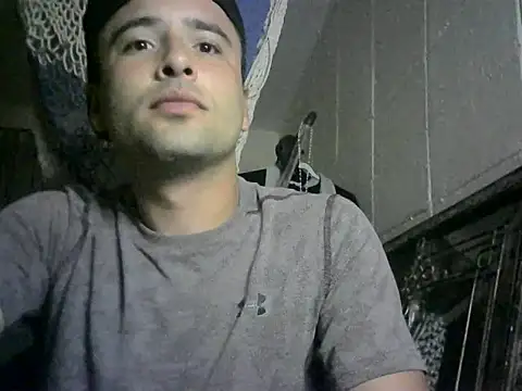 Snapshot of Relk130p chatting on May 21, 7:48 am Relk130p online show from May 21, 7:48 am