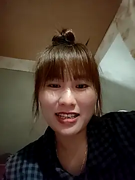 Lucxy-ki6 online show from March 18, 1:36 pm