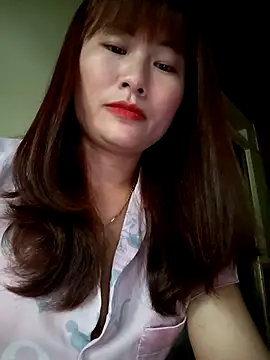 Lucxy-ki6 online show from April 29, 11:33 pm