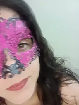 Snapshot of Hottymahi7 chatting on June 29, 3:01 pm Hottymahi7 online show from June 29, 3:01 pm