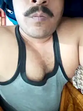 Snapshot of Decentlover67 chatting on April 14, 3:07 pm Decentlover67 online show from April 14, 3:07 pm