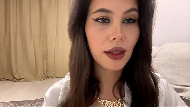 Snapshot of FloDesisles chatting on March 14, 7:08 pm FloDesisles online show from March 14, 7:08 pm