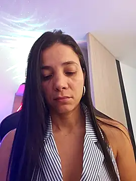 miaeyex online show from May 7, 12:10 pm