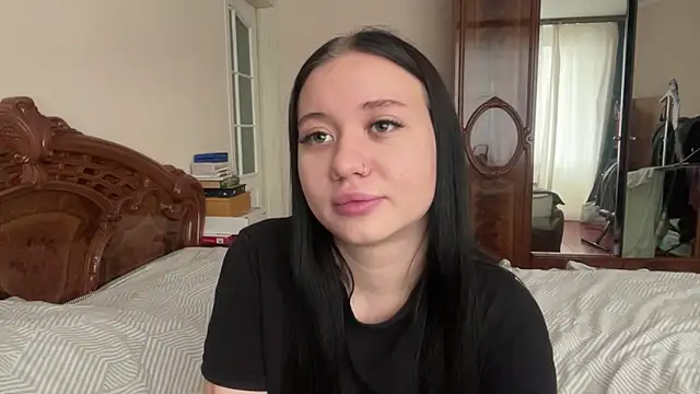 Sofi Funny online show from April 14, 3:45 am