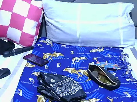 Melitaxx online show from April 17, 4:04 am