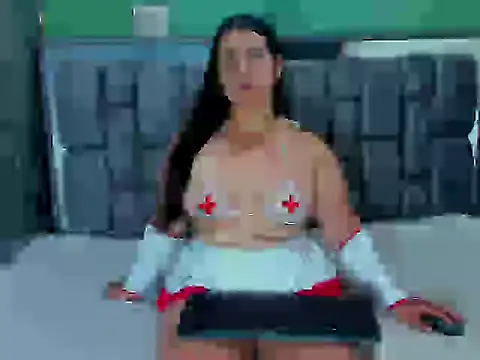 Snapshot of TifannyConors chatting on April 10, 9:19 pm TifannyConors online show from April 10, 9:19 pm