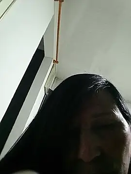 Snapshot of Ladygreeneyes chatting on May 16, 2:19 am Ladygreeneyes online show from May 16, 2:19 am