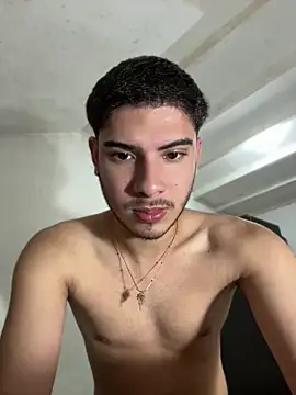 Snapshot of ApoloGray__ chatting on May 11, 9:12 pm ApoloGray online show from May 11, 9:12 pm