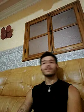 Snapshot of Thewildaliii0 chatting on March 17, 9:51 pm Thewildaliii0 online show from March 17, 9:51 pm