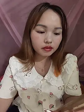 Snapshot of Mina_xYx chatting on June 28, 2:56 pm Mina xYx online show from June 28, 2:56 pm