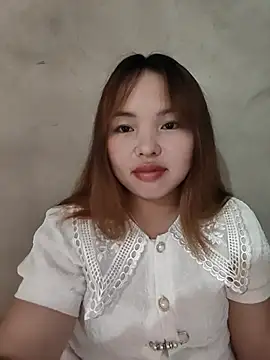 Snapshot of Mina_xYx chatting on July 20, 3:43 am Mina xYx online show from July 20, 3:43 am
