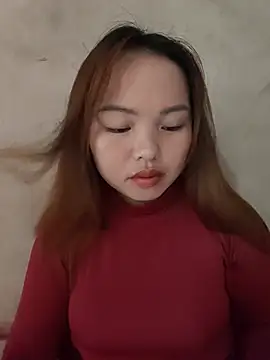 Snapshot of Mina_xYx chatting on July 23, 2:42 am Mina xYx online show from July 23, 2:42 am