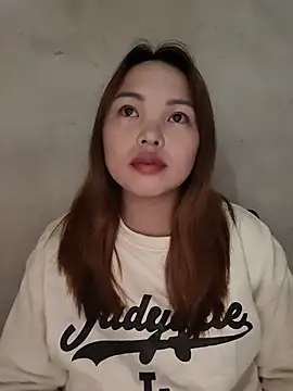 Snapshot of Mina_xYx chatting on July 28, 2:35 pm Mina xYx online show from July 28, 2:35 pm