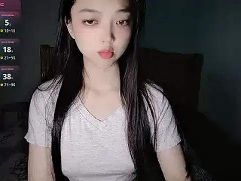 oblakitty  online show from June 23, 1:47 am