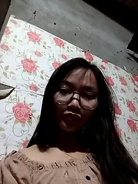 emmasexy2k online show from March 26, 11:32 pm