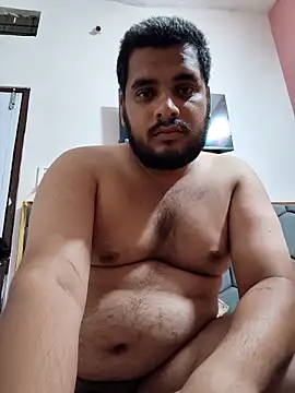 Snapshot of shubham19988 chatting on March 19, 8:13 pm shubham19988 online show from March 19, 8:13 pm