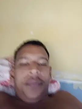 Snapshot of Ron_0101 chatting on May 15, 2:35 pm Ron 0101 online show from May 15, 2:35 pm