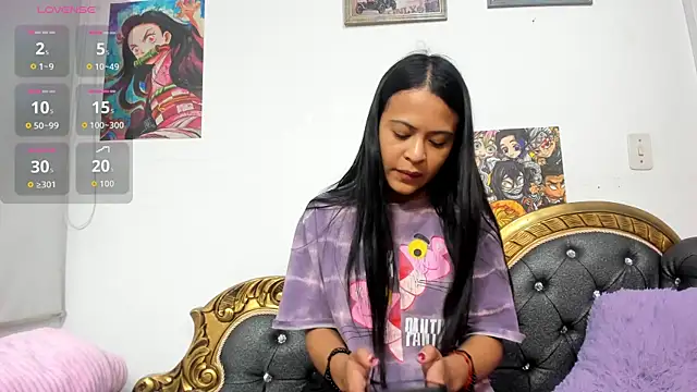 Snapshot of LITTLE-NESSA chatting on July 24, 1:42 pm LITTLE-NESSA online show from July 24, 1:42 pm