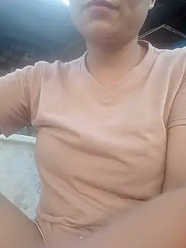 Snapshot of maymay121 chatting on July 13, 10:56 pm maymay121 online show from July 13, 10:56 pm