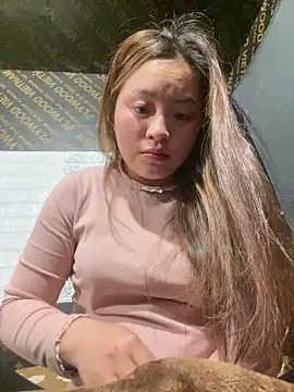 chipchip-cute online show from March 16, 9:02 am