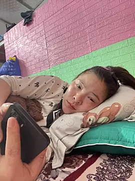 Snapshot of Beautiful_Ly chatting on March 17, 1:54 am Beautiful Ly online show from March 17, 1:54 am