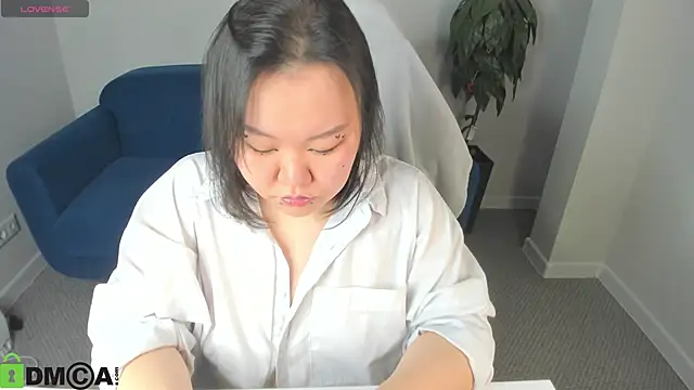 Tokyodreamss online show from May 23, 9:13 am