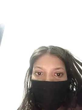 Snapshot of Candyy_crushh chatting on May 9, 4:23 pm Candyy crushh online show from May 9, 4:23 pm