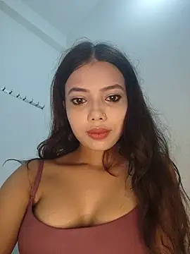 Candyy crushh online show from July 1, 10:20 pm