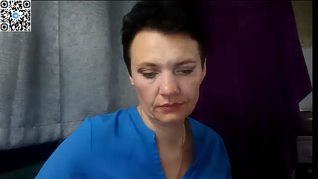 Snapshot of HotMamaQueen234 chatting on July 12, 10:23 pm HotMamaQueen234 online show from July 12, 10:23 pm