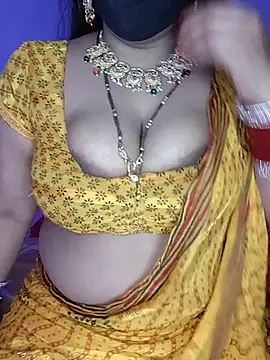 Snapshot of Miss_roohi chatting on June 1, 6:15 am Miss roohi online show from June 1, 6:15 am