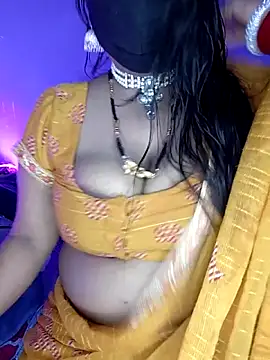 Snapshot of Miss_roohi chatting on June 15, 4:58 am Miss roohi online show from June 15, 4:58 am