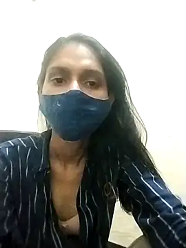 Sonam y online show from March 18, 5:49 pm