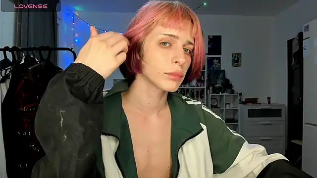 Snapshot of sweet_peach___ chatting on April 16, 9:39 pm sweet peach online show from April 16, 9:39 pm