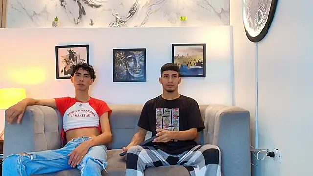 NAUGHTY BOYS1 online show from May 12, 7:22 pm