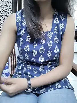 Snapshot of myra77 chatting on May 24, 9:14 am myra77 online show from May 24, 9:14 am