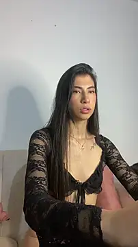 Snapshot of Sora_mai chatting on May 13, 12:52 am Sora mai online show from May 13, 12:52 am