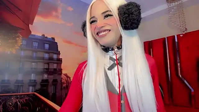 Paola Delfino online show from May 25, 12:11 pm
