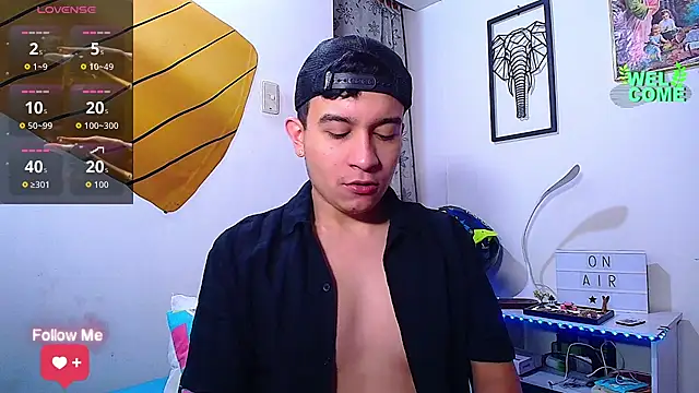 Max Parkerr online show from April 5, 3:53 pm