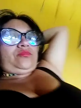 Snapshot of LatinSquirtBaby chatting on May 8, 8:03 pm LatinSquirtBaby online show from May 8, 8:03 pm