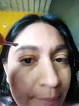 Snapshot of LatinSquirtBaby chatting on May 24, 6:35 pm LatinSquirtBaby online show from May 24, 6:35 pm