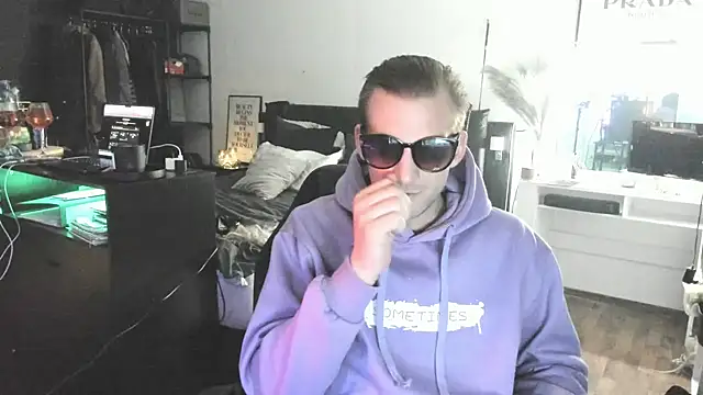 Snapshot of JXXTARA chatting on March 22, 11:52 pm JXXTARA online show from March 22, 11:52 pm