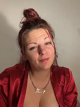 BionicBunni online show from April 27, 8:12 am