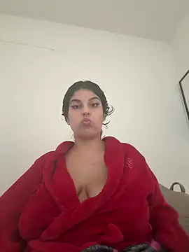 Snapshot of Yasminebbyxx chatting on July 10, 12:48 am Yasminebbyxx online show from July 10, 12:48 am